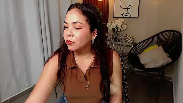 _Victoria_Collins on StripChat 