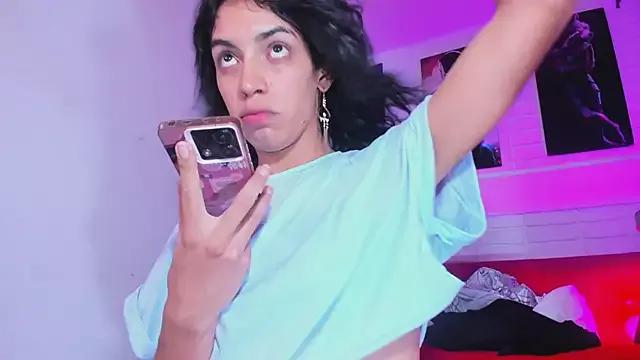 Alahia_Rodriguez on StripChat 