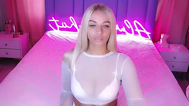 AllwaysHotJ on StripChat 