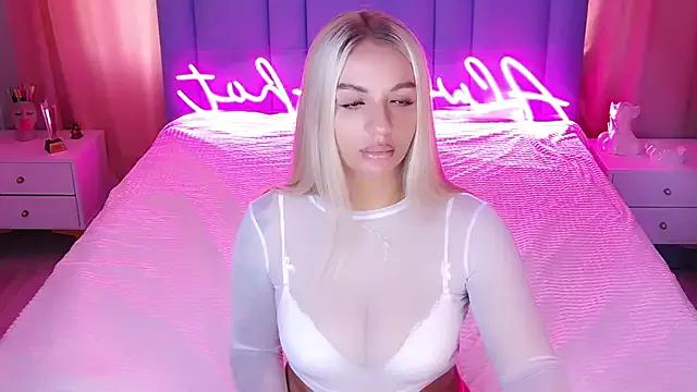 AllwaysHotJ on StripChat 