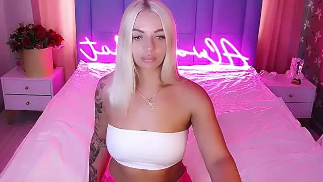 AllwaysHotJ on StripChat 