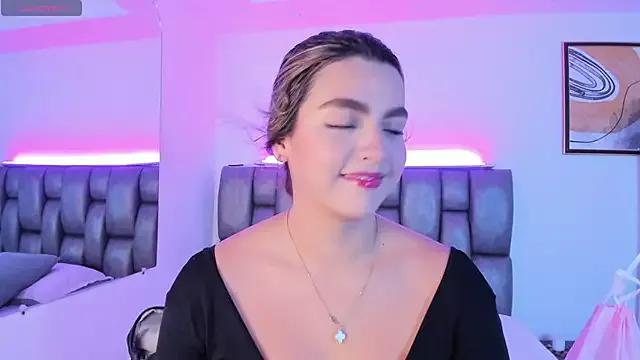 ambarcarterr on StripChat 
