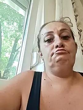 AvaLloyd on StripChat 