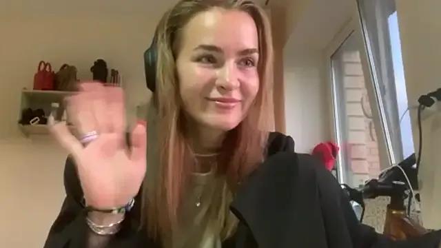 BunnyTiedeman on StripChat 