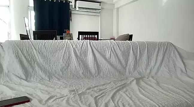 claudiacvc95 on StripChat 