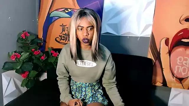 Ebonystormxxx on StripChat 