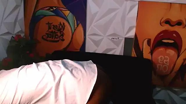 Ebonystormxxx on StripChat 