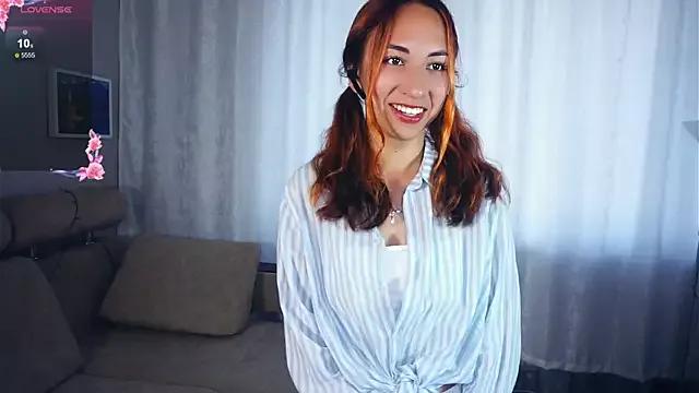 ErleneEggett on StripChat 