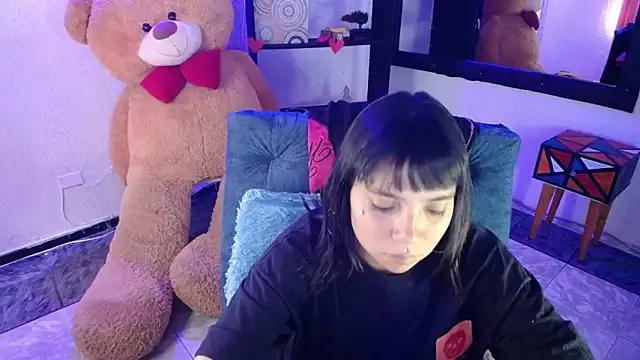 HelloKitty__ on StripChat 