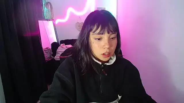 HelloKitty__ on StripChat 