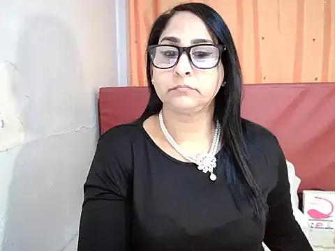 Indiankushy on StripChat 