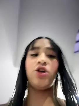Isaabella_LS on StripChat 