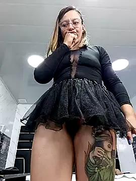 Isis_Greyy on StripChat 