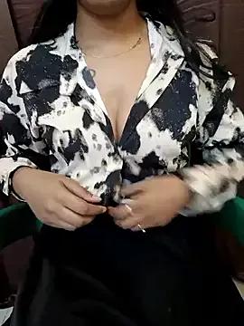 its_ur_flora on StripChat 