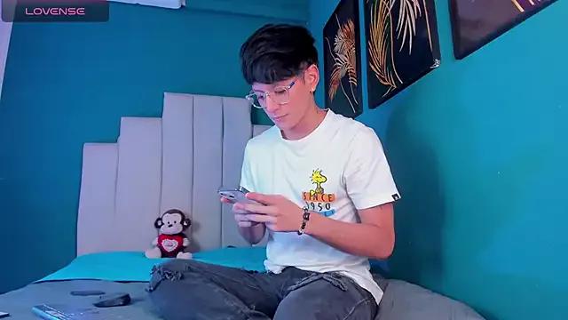Jacob_hans on StripChat 