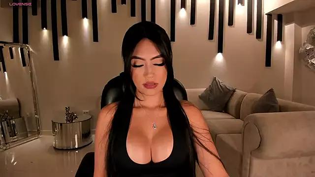 JadeEvansX on StripChat 