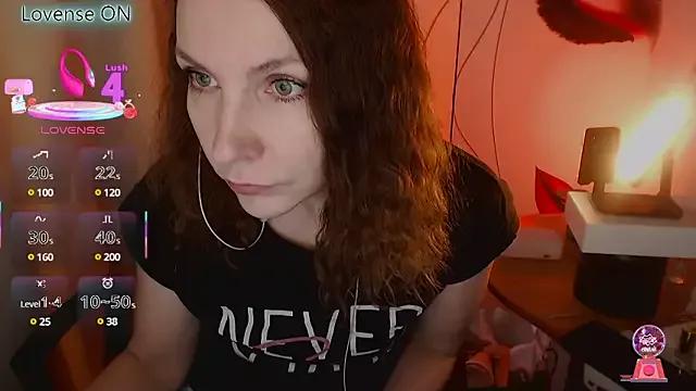 JohansonKatie on StripChat 