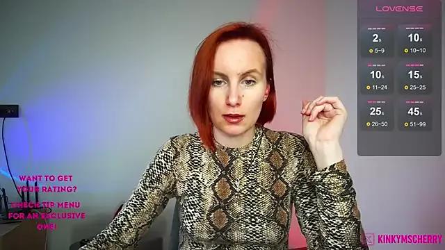 KinkyMissCherry on StripChat 