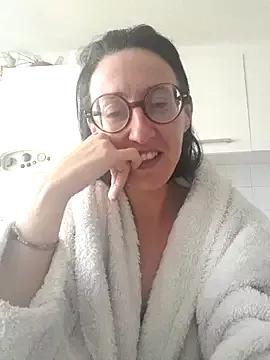 LEA38FRANCH on StripChat 