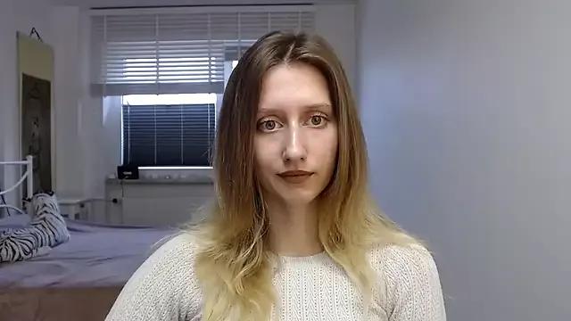 LUNA_delight on StripChat 