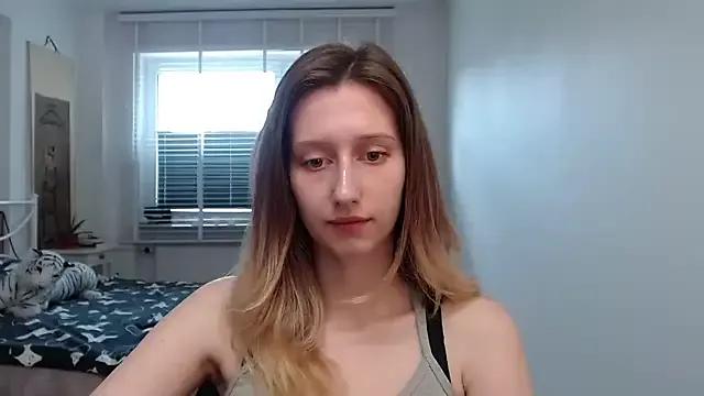 LUNA_delight on StripChat 