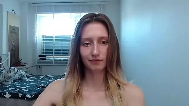 LUNA_delight on StripChat 