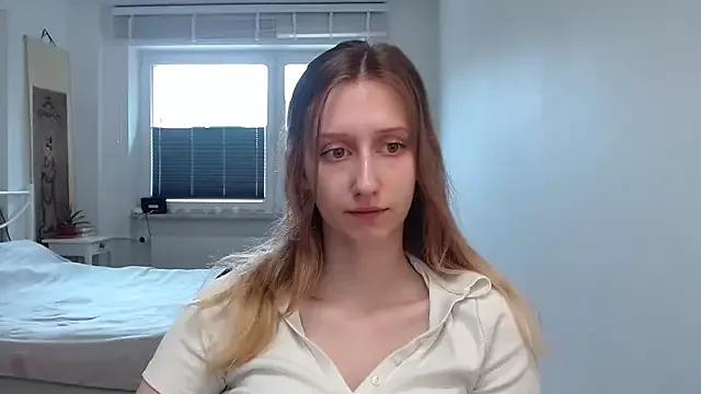 LUNA_delight on StripChat 