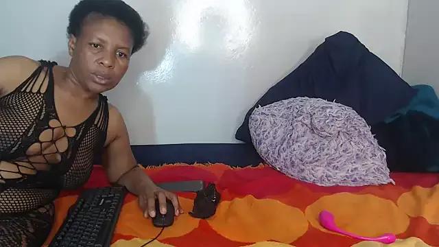 MesteriasSexyladyxx on StripChat 