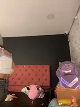 Mis-Emma on StripChat 