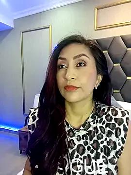 MonicaMoret on StripChat 