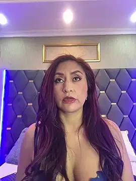 MonicaMoret on StripChat 