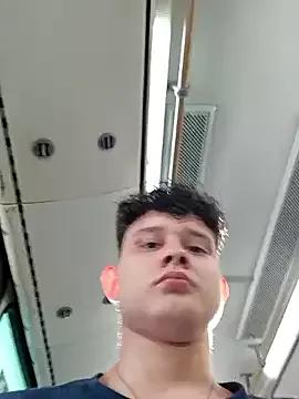 Nathan_Bluee on StripChat 