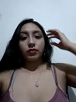 naughtygoddesss25 on StripChat 