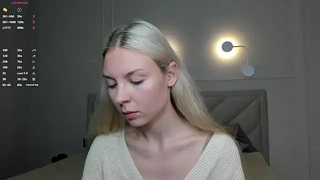 OdeliaHamlet on StripChat 