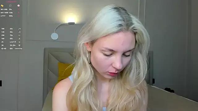OdeliaHamlet on StripChat 