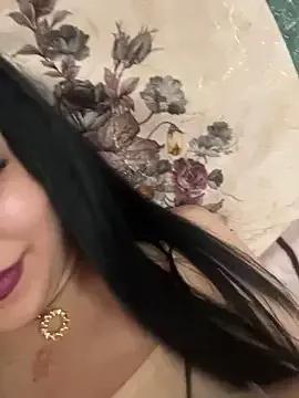 QueenLujaine on StripChat 