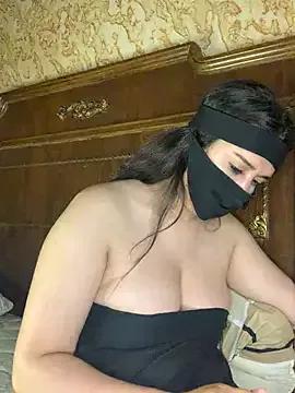 Rozzaa on StripChat 