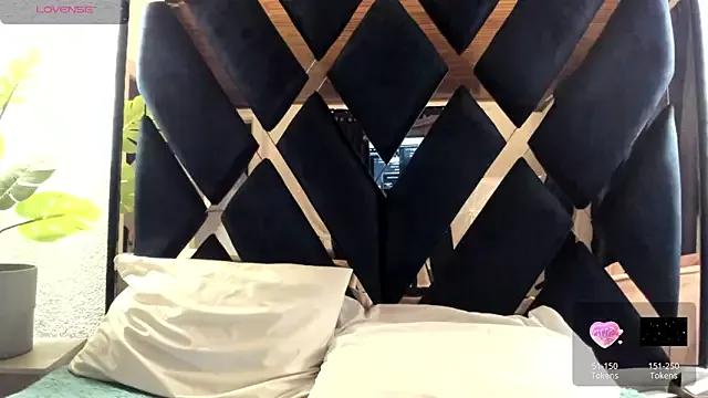 sadashi_moon_ on StripChat 