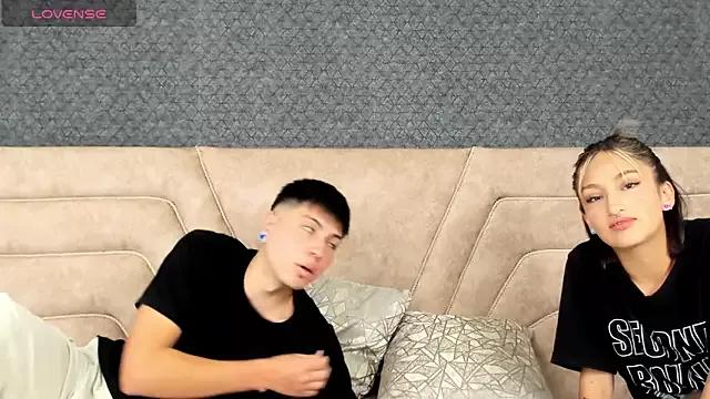 sweet_paradisew on StripChat 