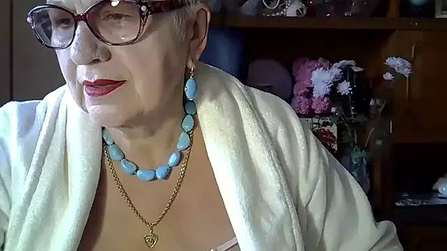 SweetCherry27 on StripChat 