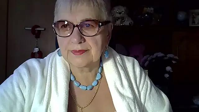 SweetCherry27 on StripChat 