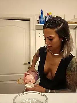 TiffanyMaze on StripChat 