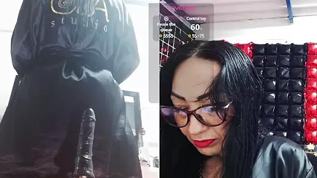 wildblackhair_1 on StripChat 